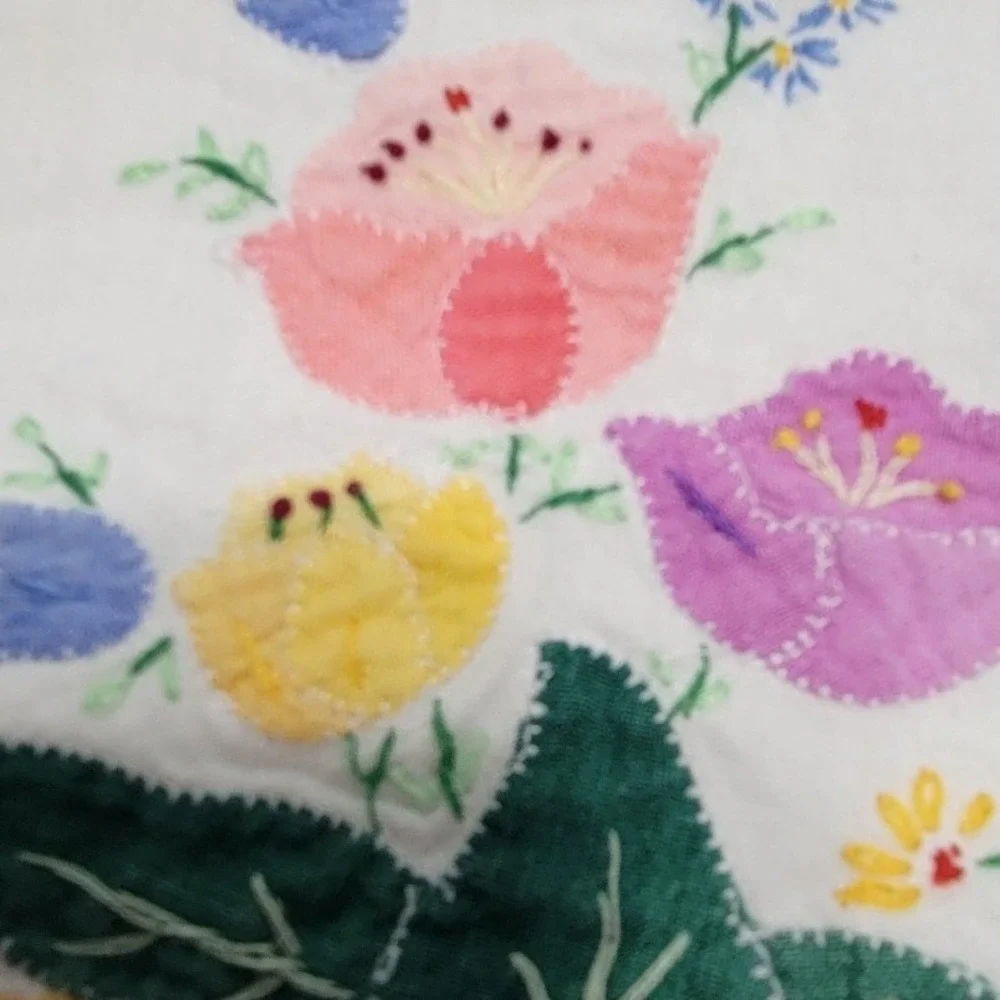 2 Vintage Hand Embroidered Floral Applique Scallop Edge Cotton Dish towels